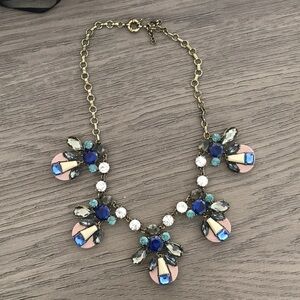 Jewled necklace